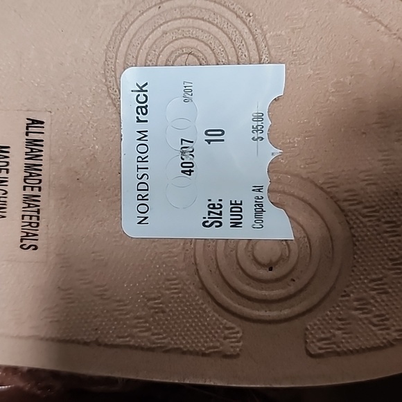 Pink satin ruffle & tiered slides. Size 10. 41 EU - Picture 4 of 4